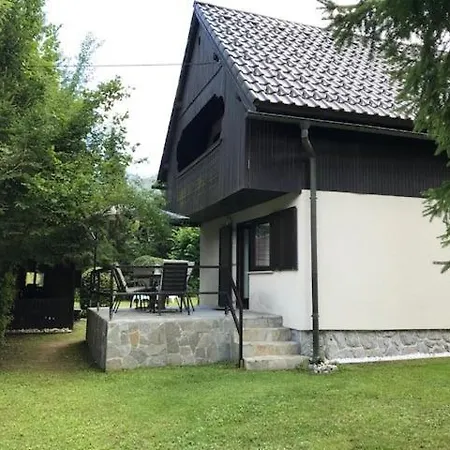 Počitniška hiša Anja *