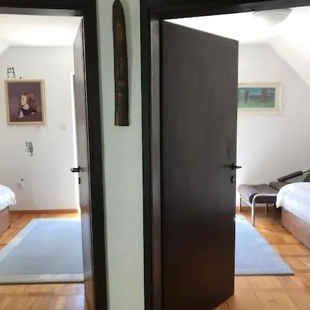 Počitniška hiša Anja *